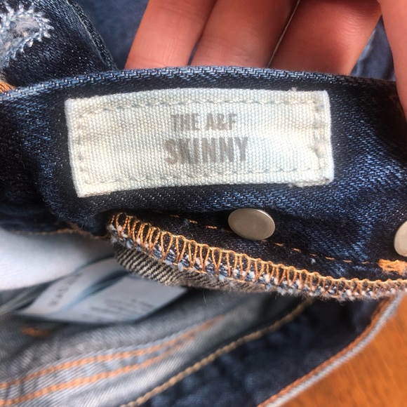 Abercrombie & Fitch Men’s The A&F Skinny Jean - Picture 4 of 8